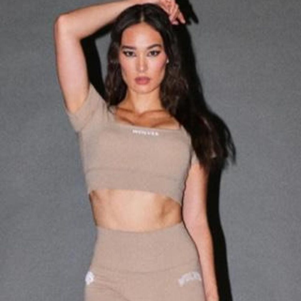 Darc-sport Women's Brown and Tan Crop-top